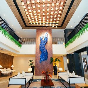 Elijah Hotel